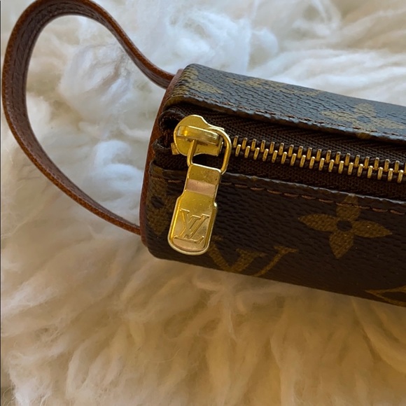 Louis Vuitton Golf Ball Case Pouch - Picture 5 of 8